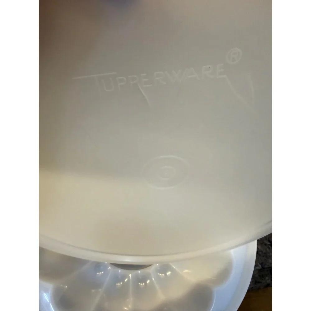 Vintage Tupperware Jel-N-Serve Jello Mold‎ Sheer White Heart Seal 1202 1203